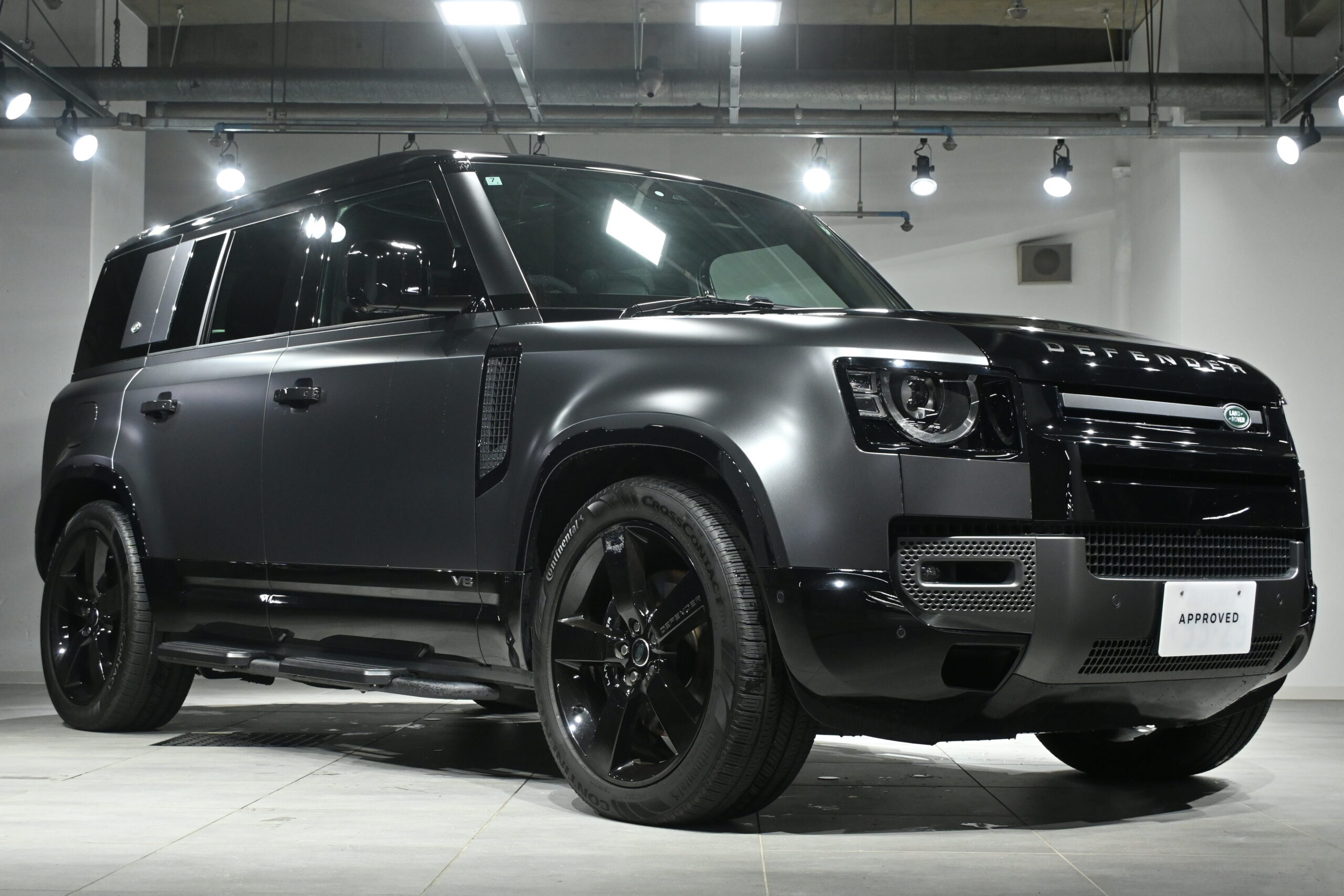 DFENDER110 カルパチアンエディション5.0L P525 4WD